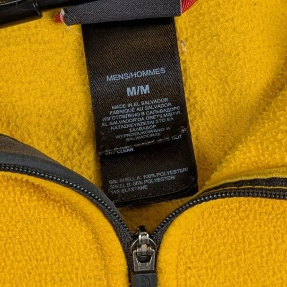 The North Face Mens TKA 100 FlashDry‎ 1/4 Zip Fleece Pullover Yellow Medium
